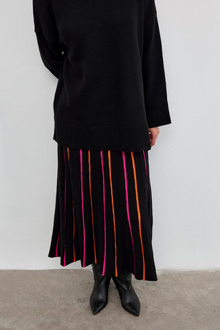 Accordion Colored Knitted Skirt Fuchsia