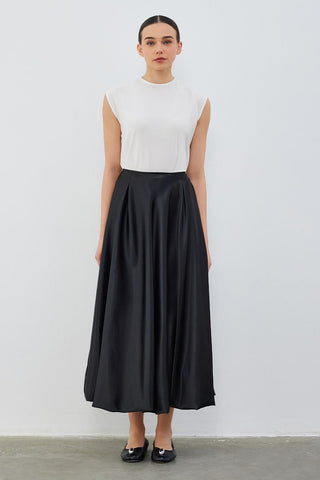 Aris Satin Balloon Skirt Black
