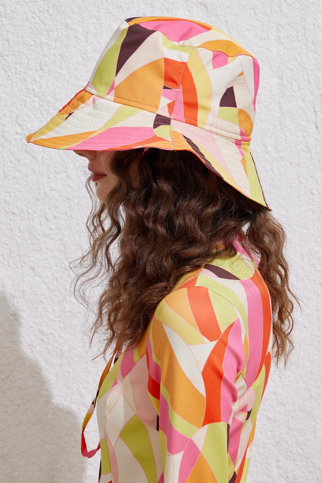 Connectable Bucket Hat Geometric Pattern