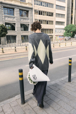 Diamond Pattern Knit Sweater Grey