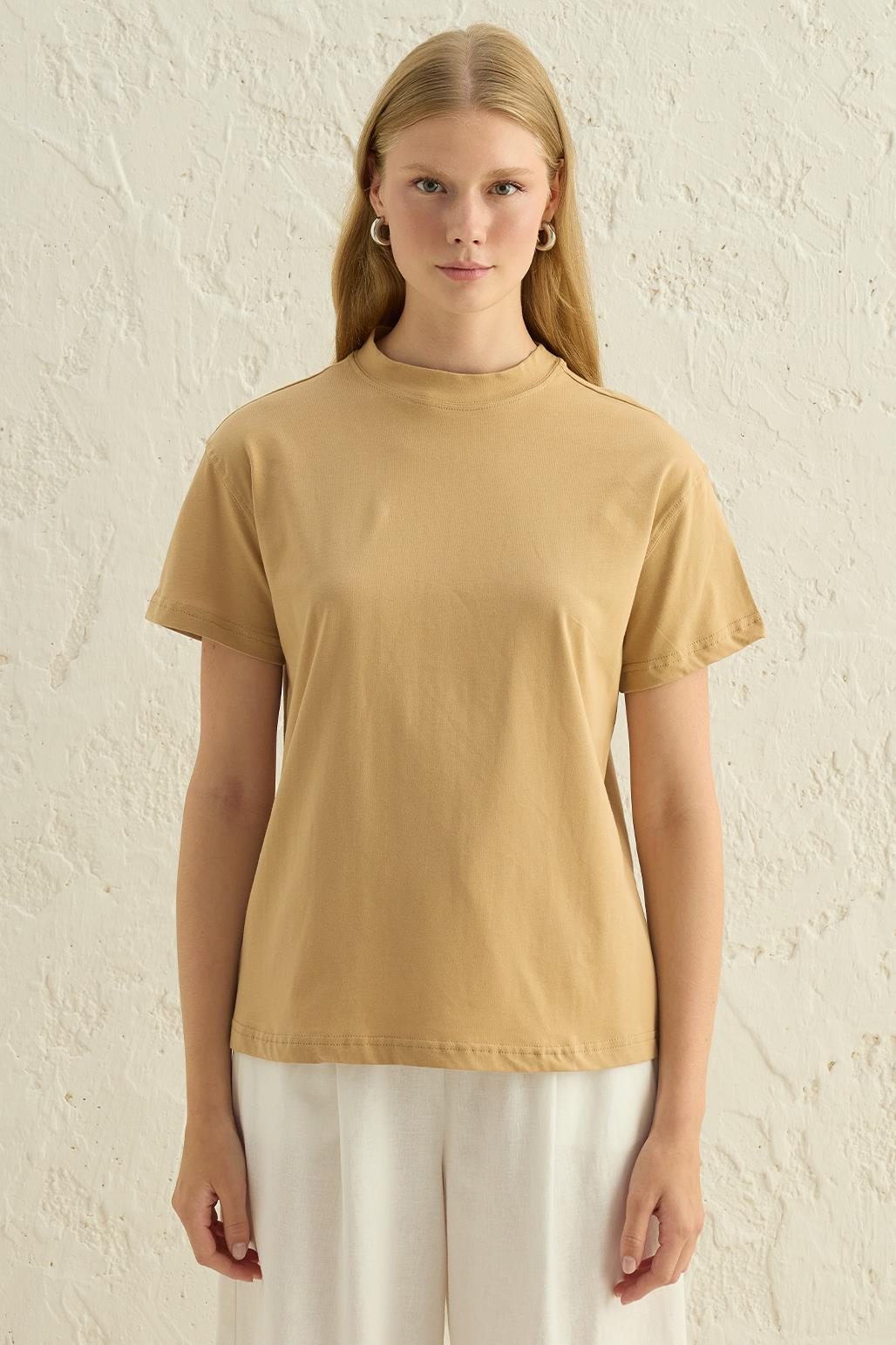 Basic Cotton T-Shirt Camel