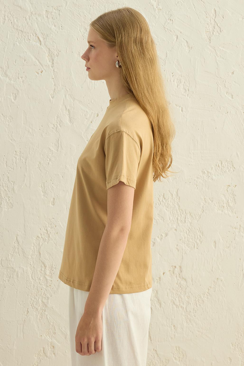 Basic Cotton T-Shirt Camel