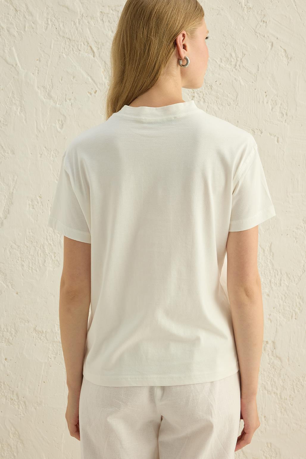 Basic Cotton T-Shirt Ecru