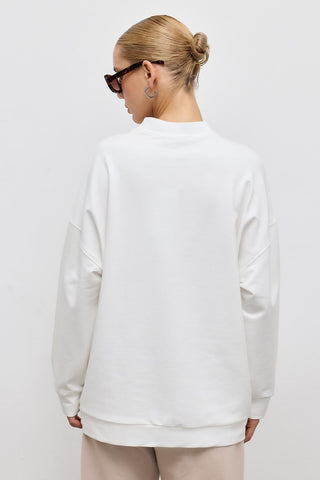 Basic Knitted Sweatshirt Ecru