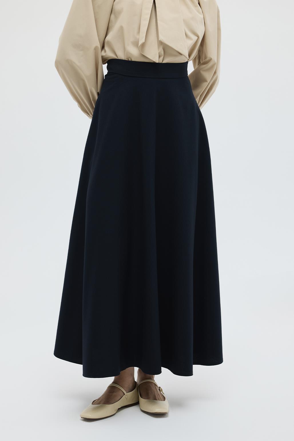 Bona Long Flared Skirt Navy Blue