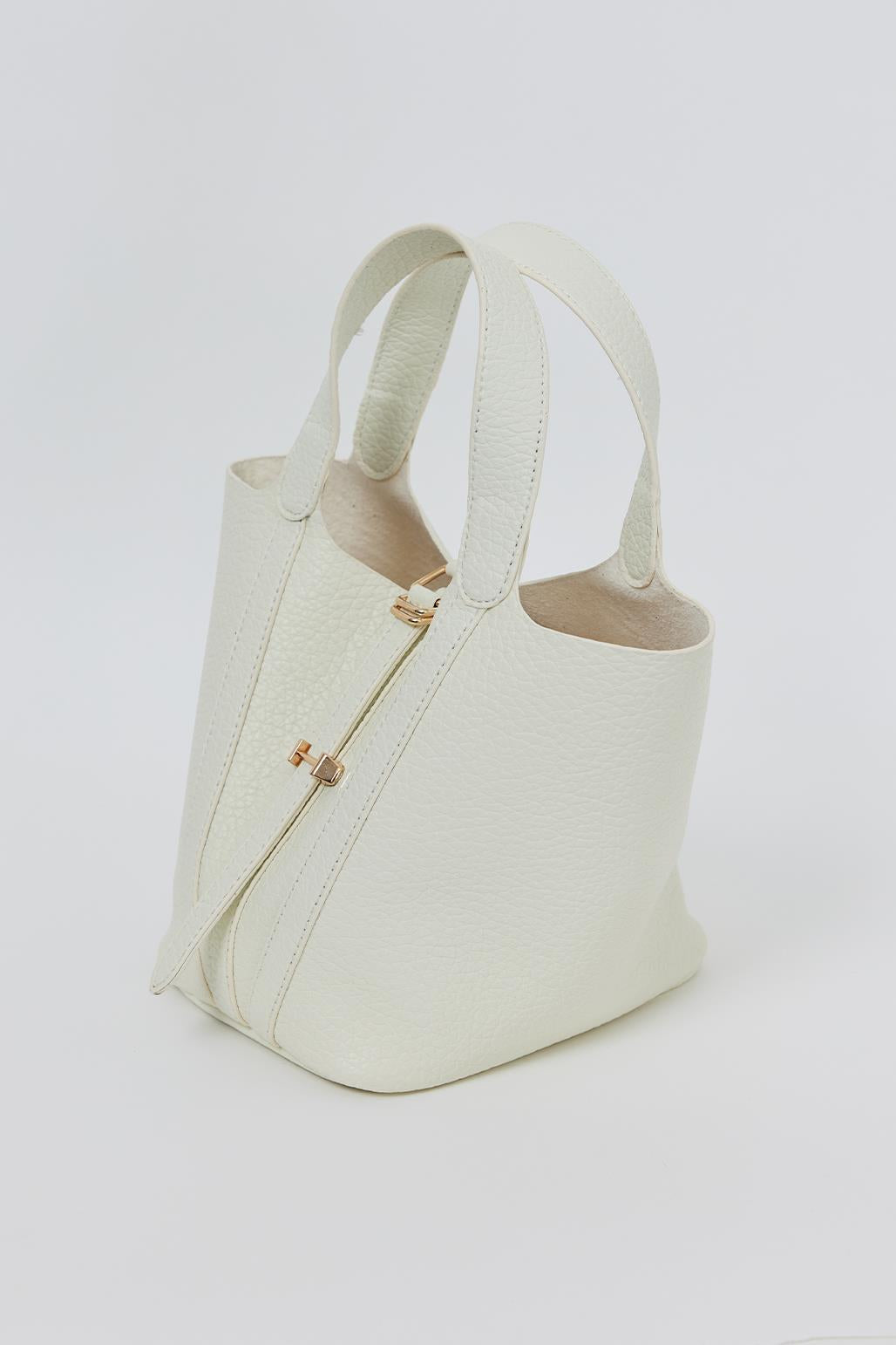 Brianna Bucket Bag Ecru