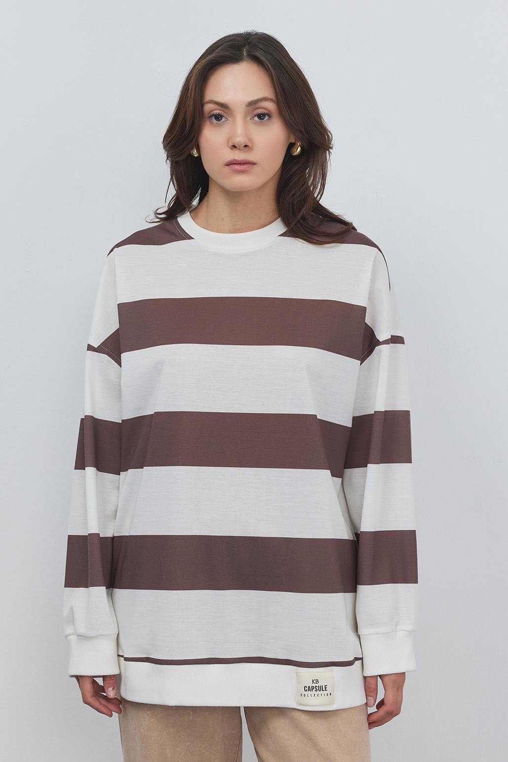 Yami Striped Ribbed Sweatshirt Brown
