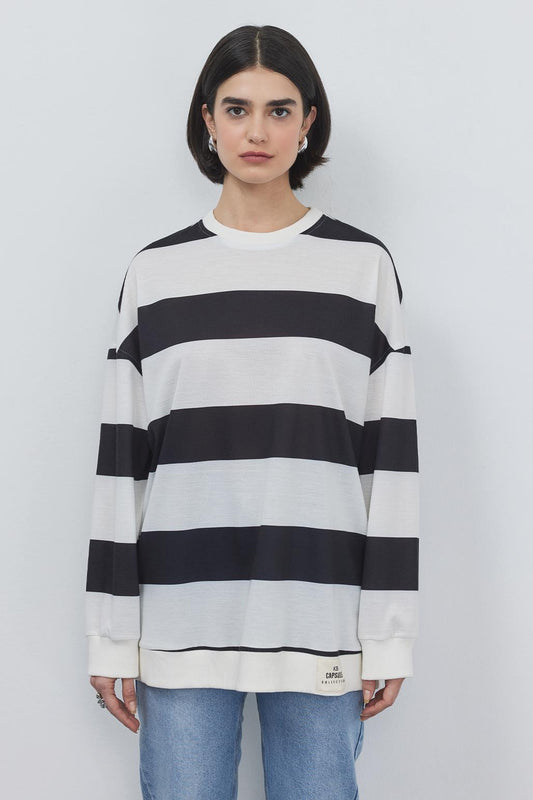 Yami Striped Ribbed Sweatshirt Black