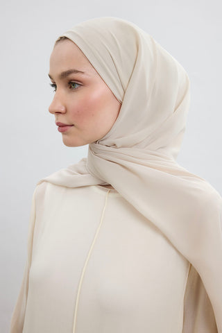 Comfort Luxe Scarf Dark Cream