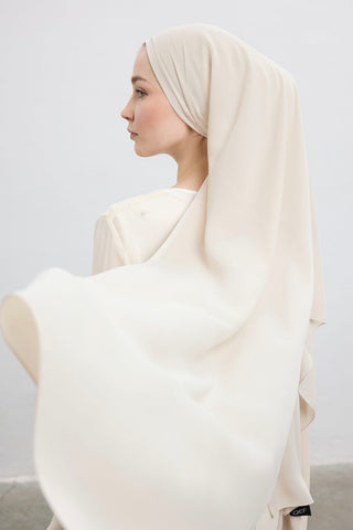 Comfort Luxe Scarf Dark Cream
