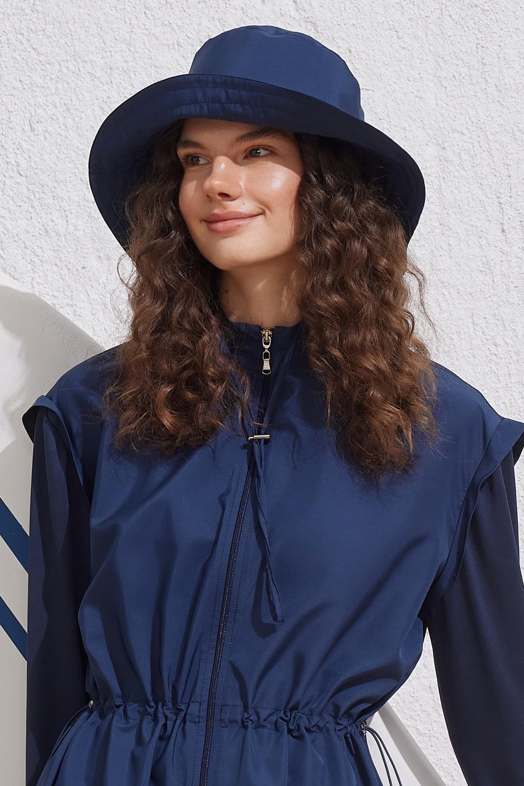 Connectable Bucket Hat Navy Blue