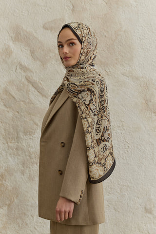 Cupra Prive Patterned Shawl Saga Beige