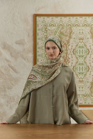 Cupra Prive Patterned Shawl Saga Olive