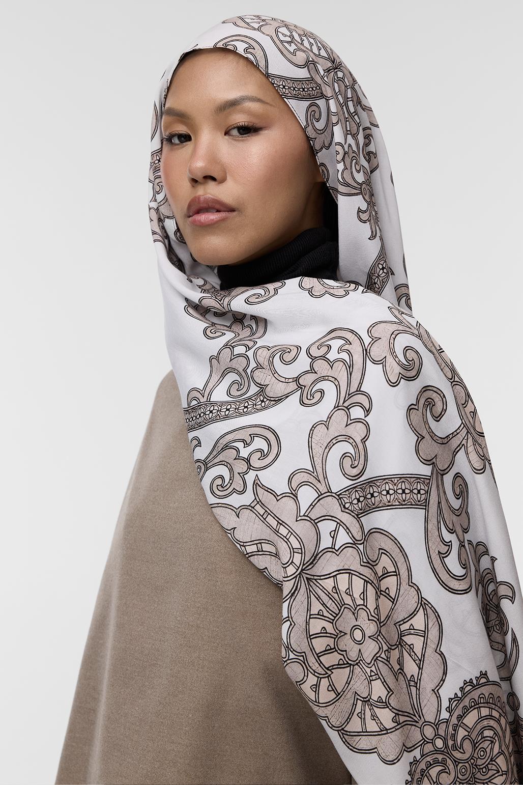 Deluxe Patterned Scarf Beema