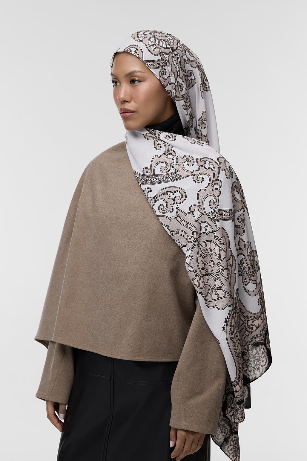 Deluxe Patterned Scarf Beema