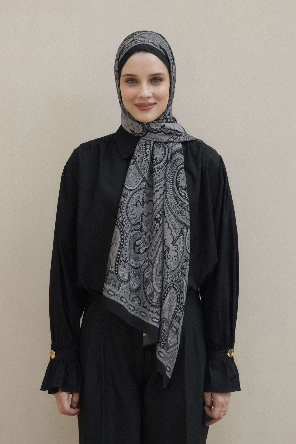 Deluxe Patterned Scarf Black Parl