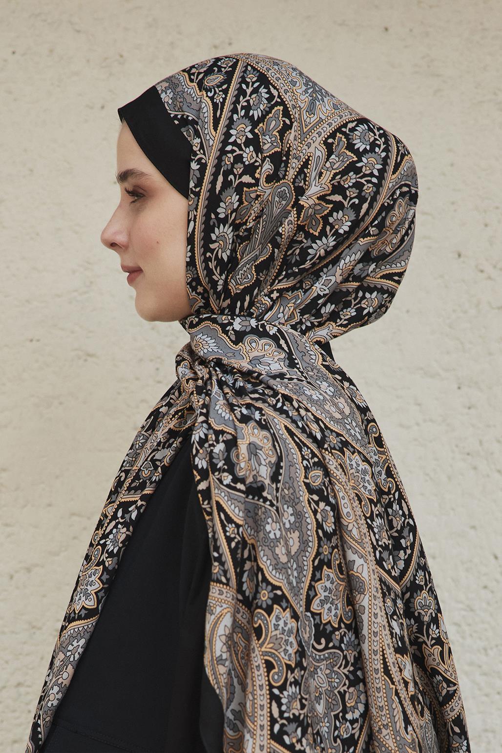 Deluxe Patterned Scarf Kaala