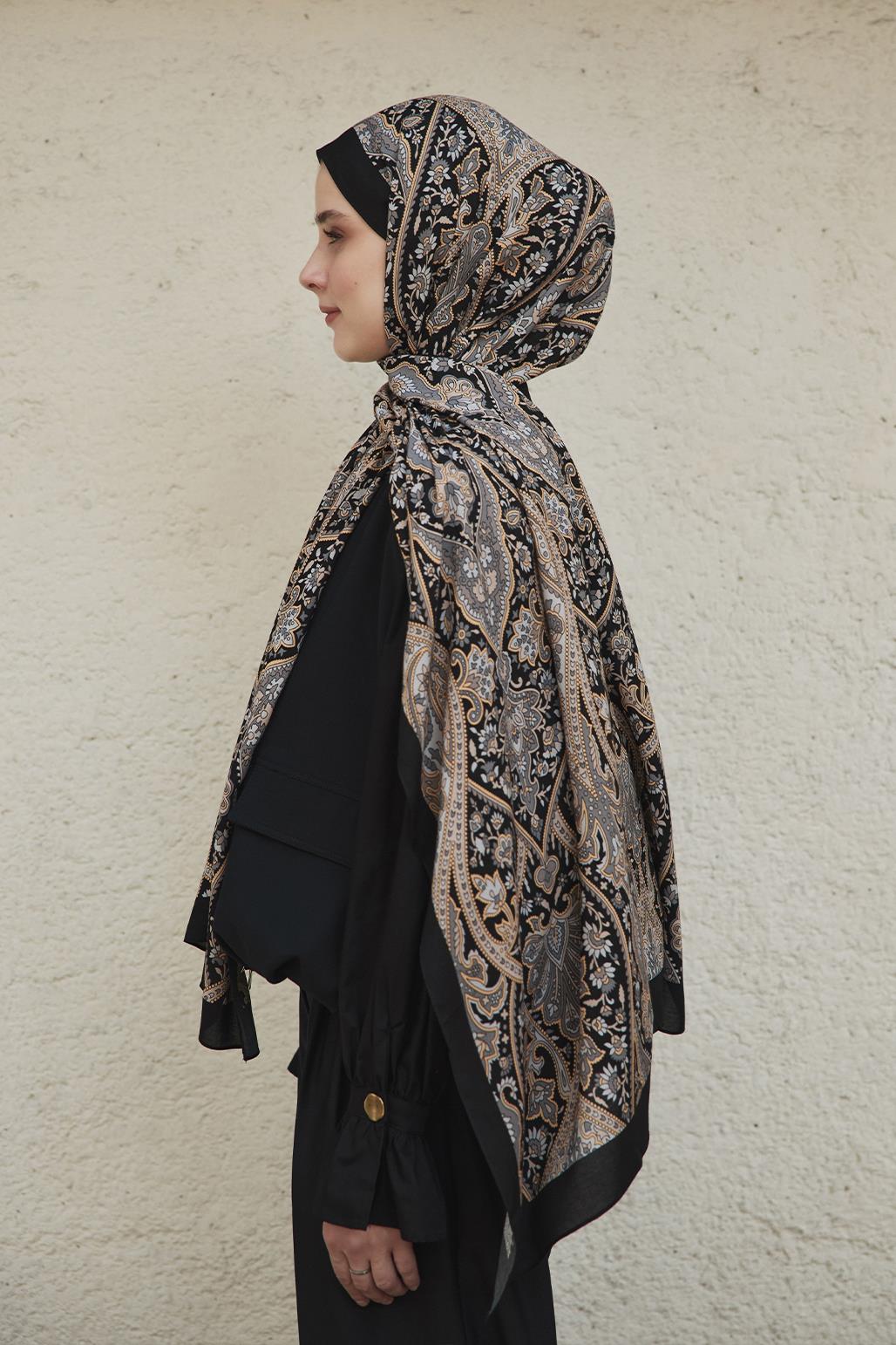 Deluxe Patterned Scarf Kaala