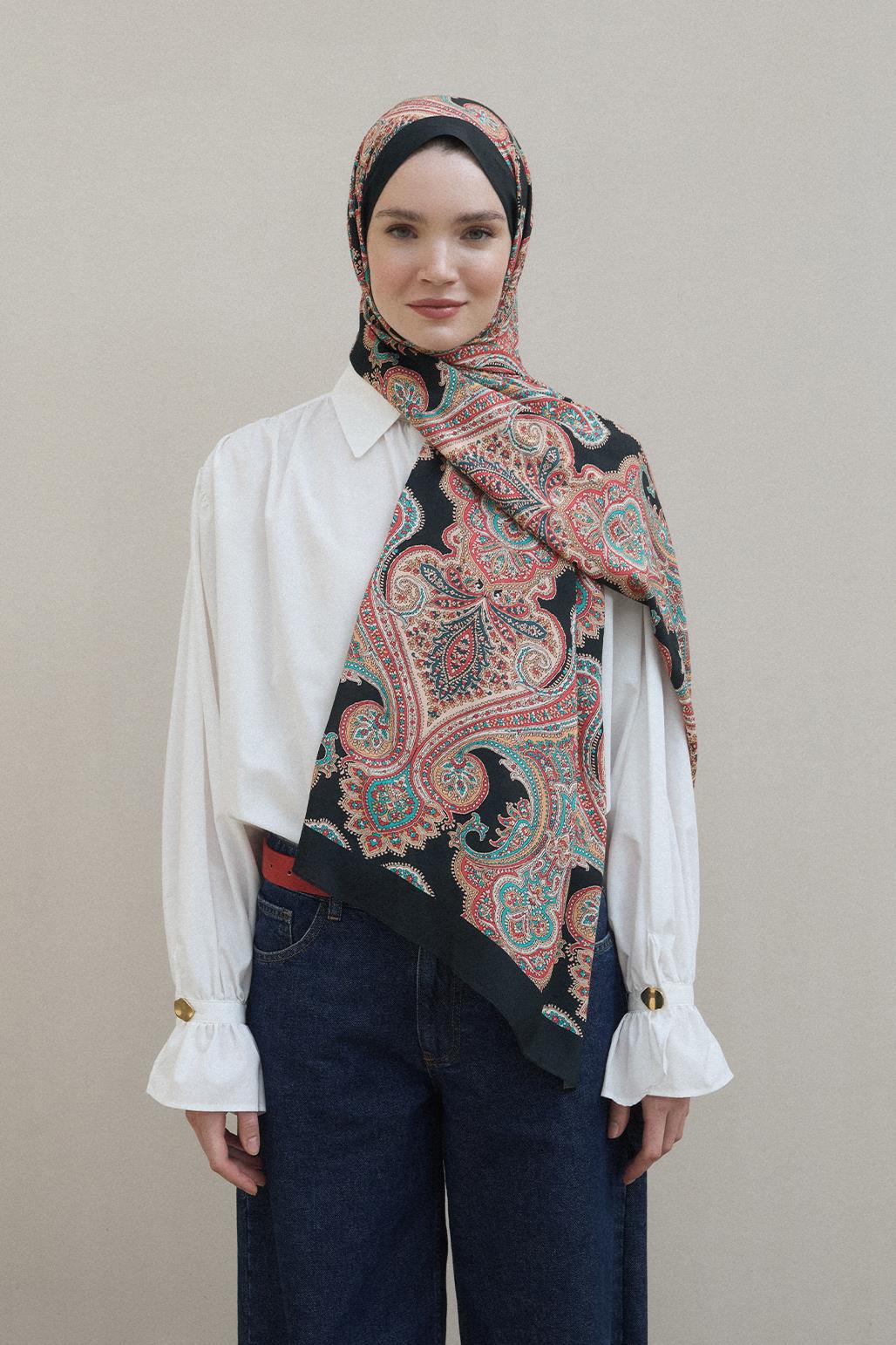 Deluxe Patterned Scarf Laxmi