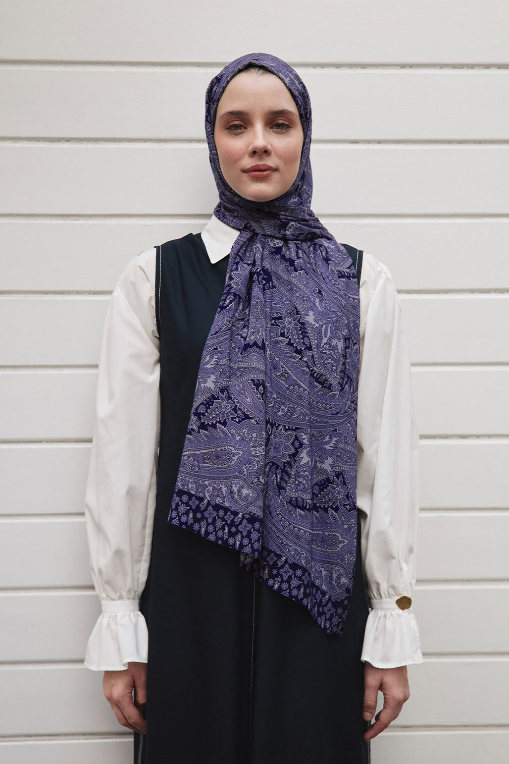 Deluxe Patterned Scarf Neela