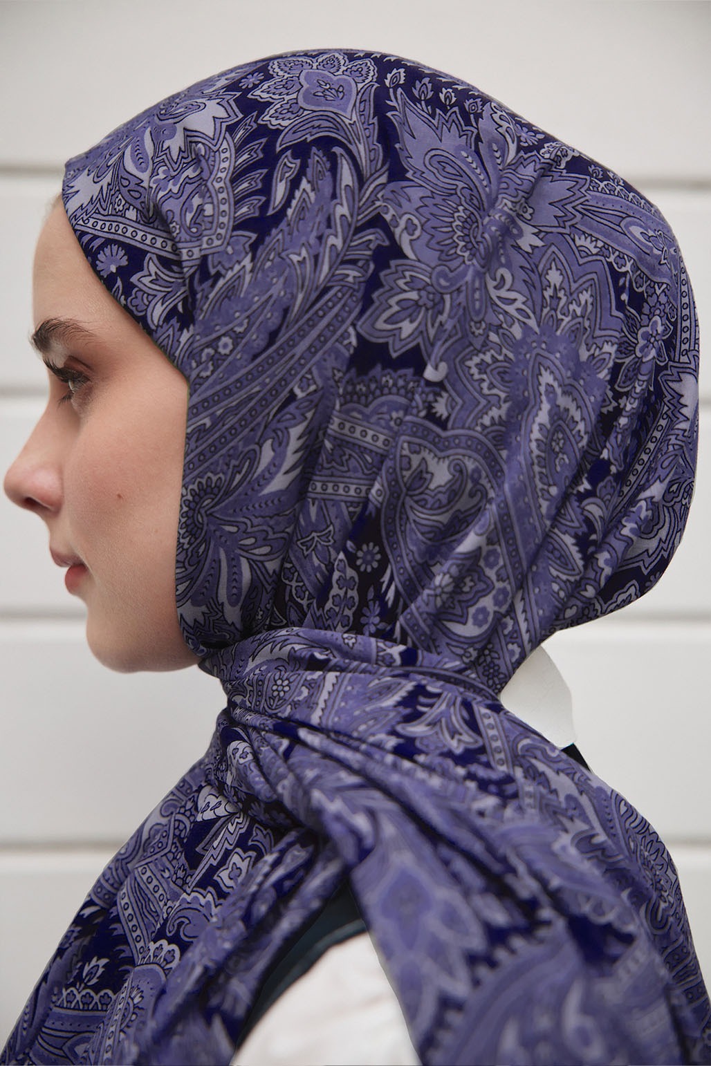 Deluxe Patterned Scarf Neela