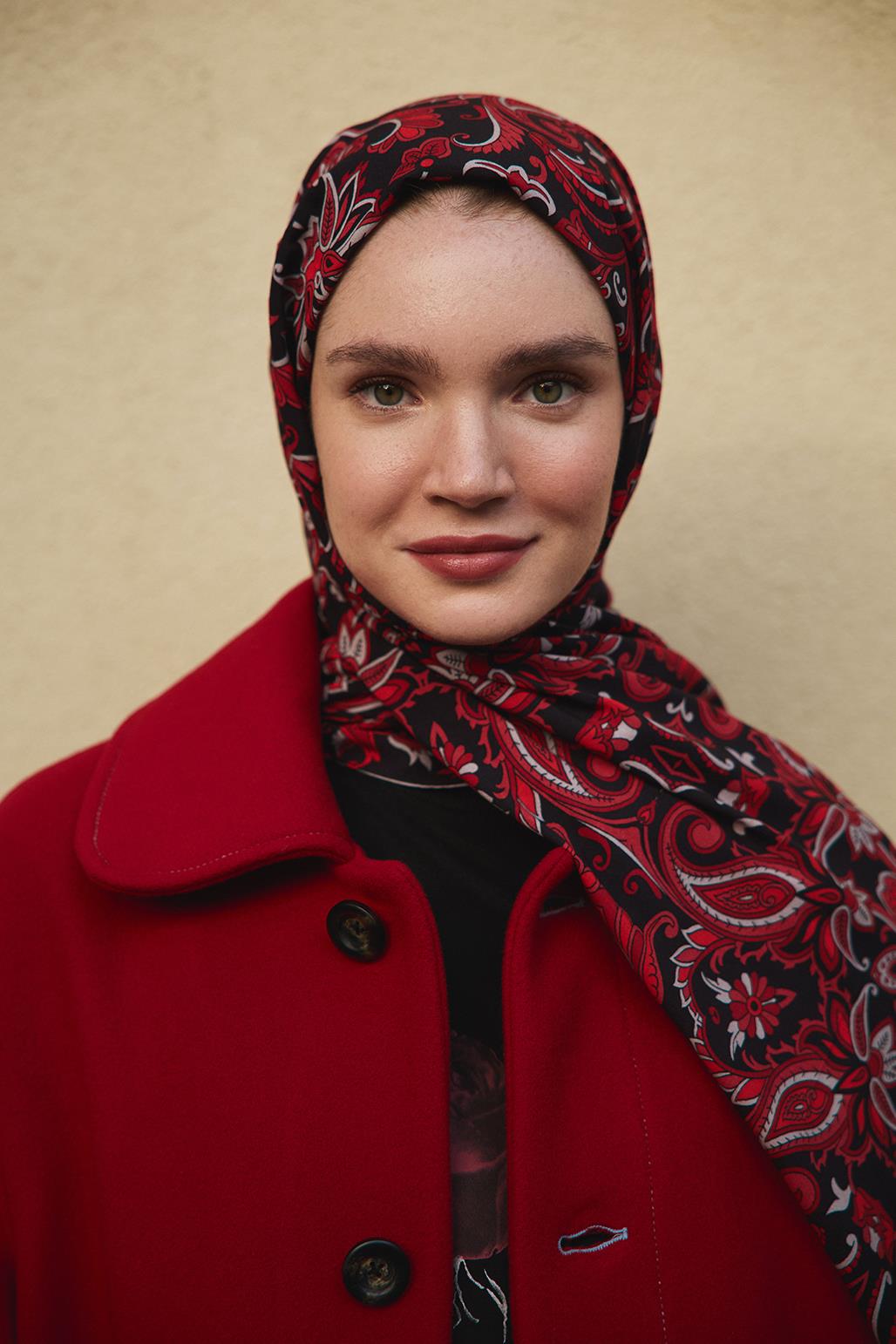 Deluxe Patterned Scarf Red Love