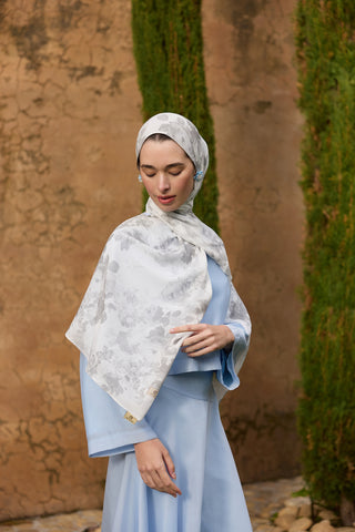 Deluxe Summer Flow Scarf Grey