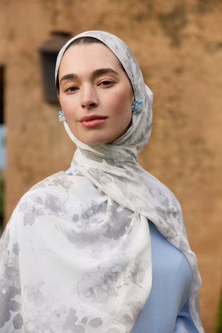 Deluxe Summer Flow Scarf Grey