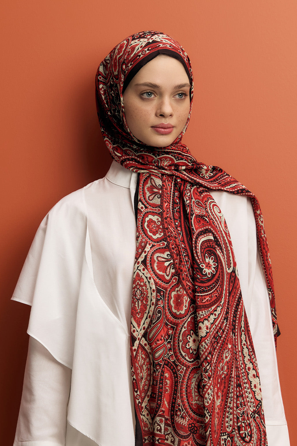 Deluxe Summer Scarf Alice Red