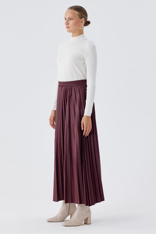 Pleated Leather Skirt Burgundy