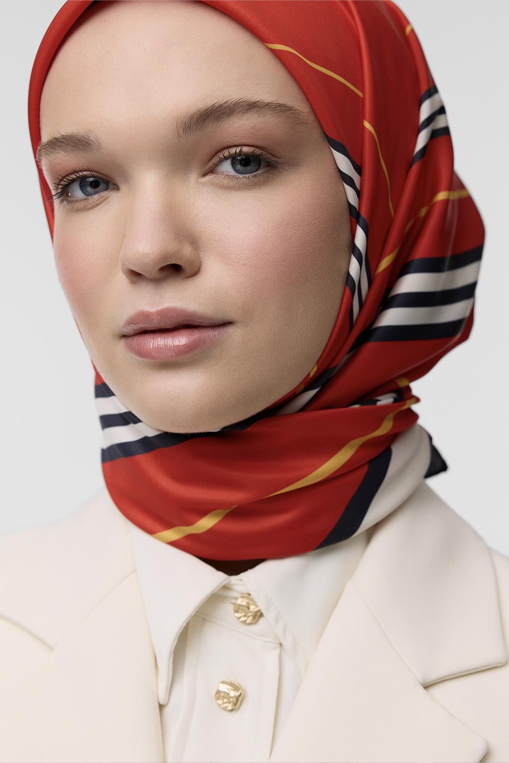 Patterned Twill Silk Square Scarf Red Line