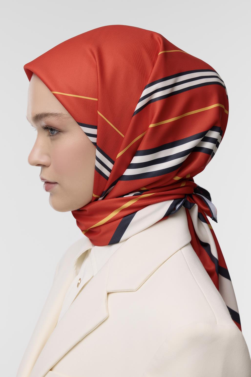 Patterned Twill Silk Square Scarf Red Line