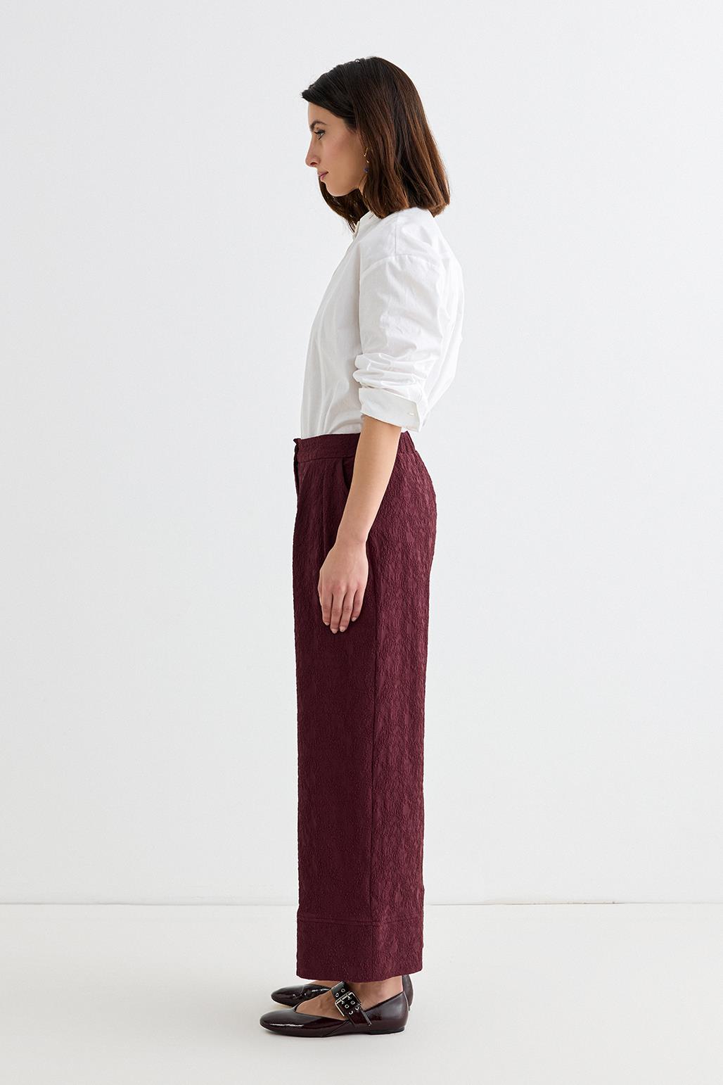 Textured Culotte Pants Burgundy