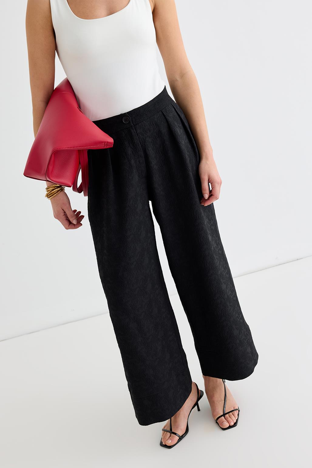 Textured Culotte Pants Black