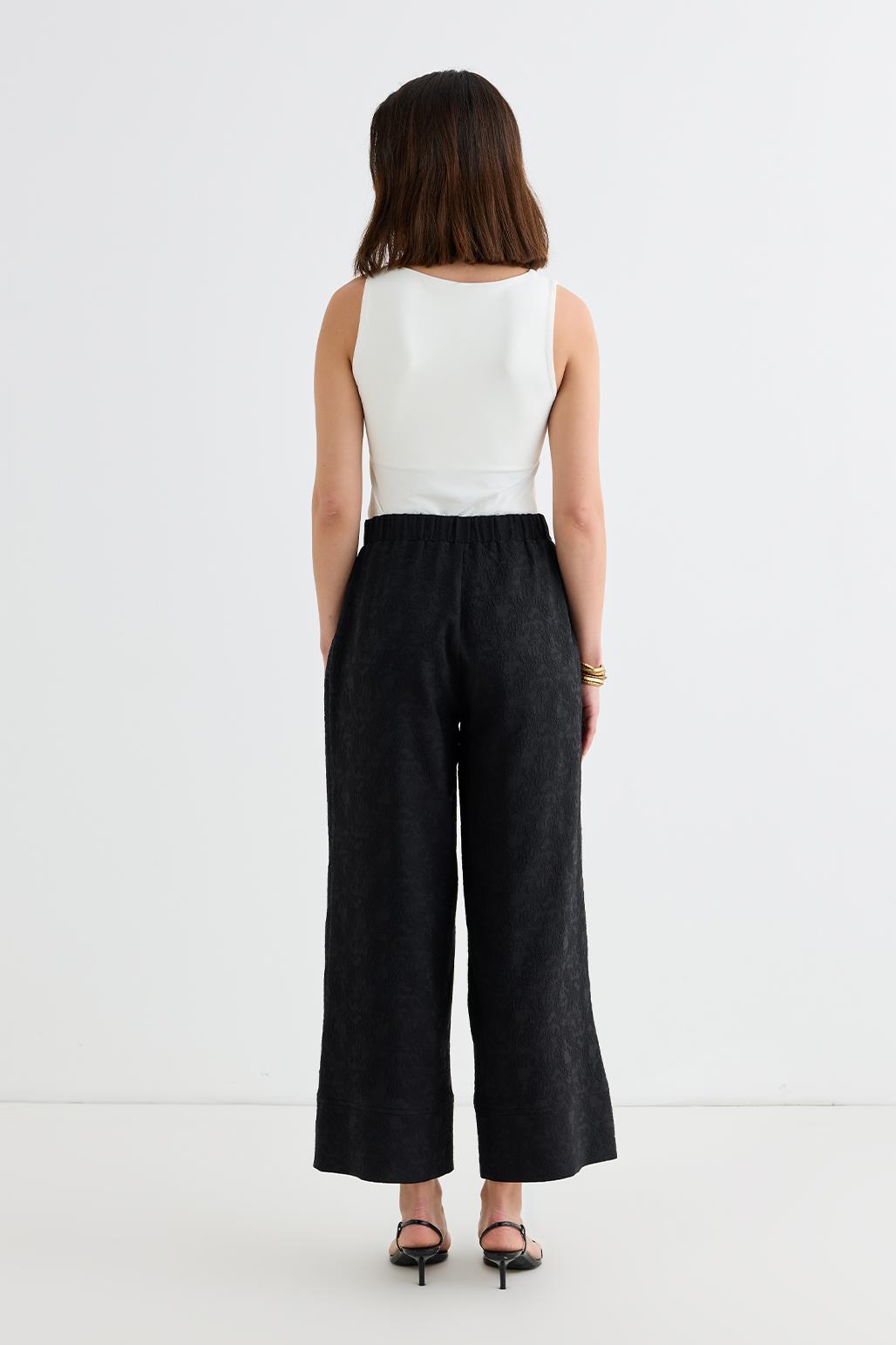 Textured Culotte Pants Black