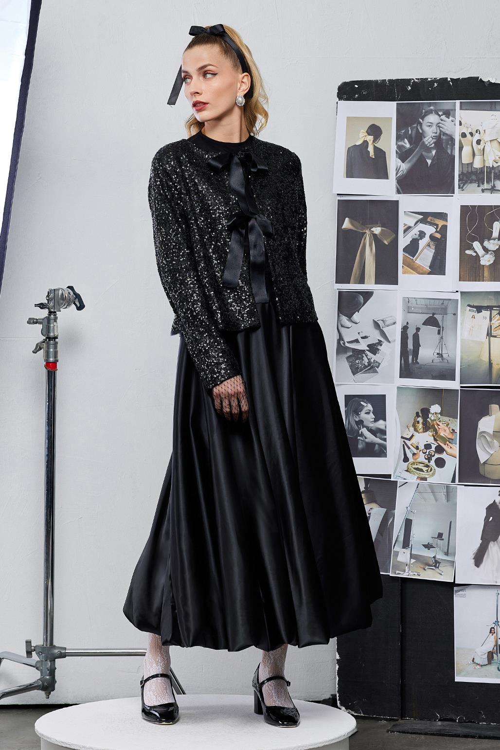 Elegance Sequin Bow Detailed Jacket Black