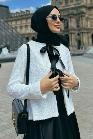 Elegance Sequin Bow Detailed Jacket Ecru