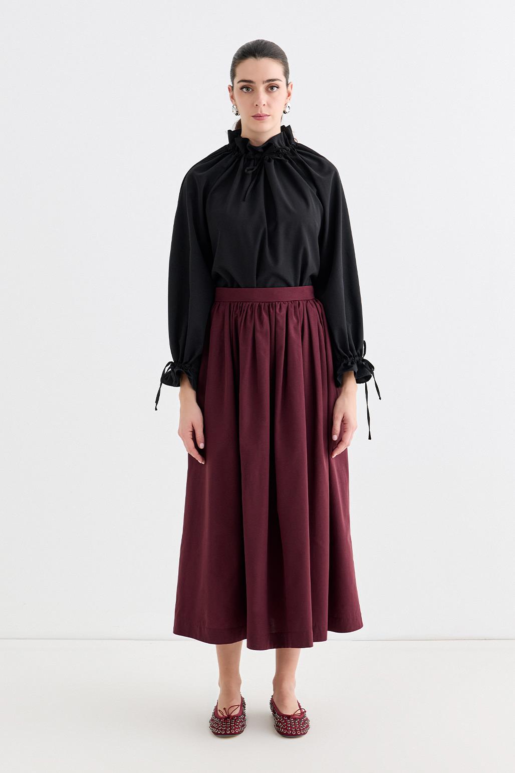 Erla Belt Drawstring Skirt Burgundy