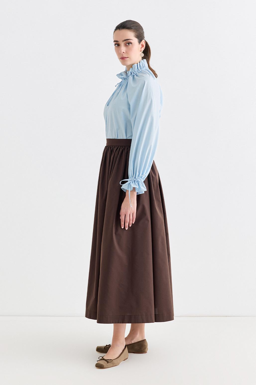 Erla Gathered Waist Skirt Brown