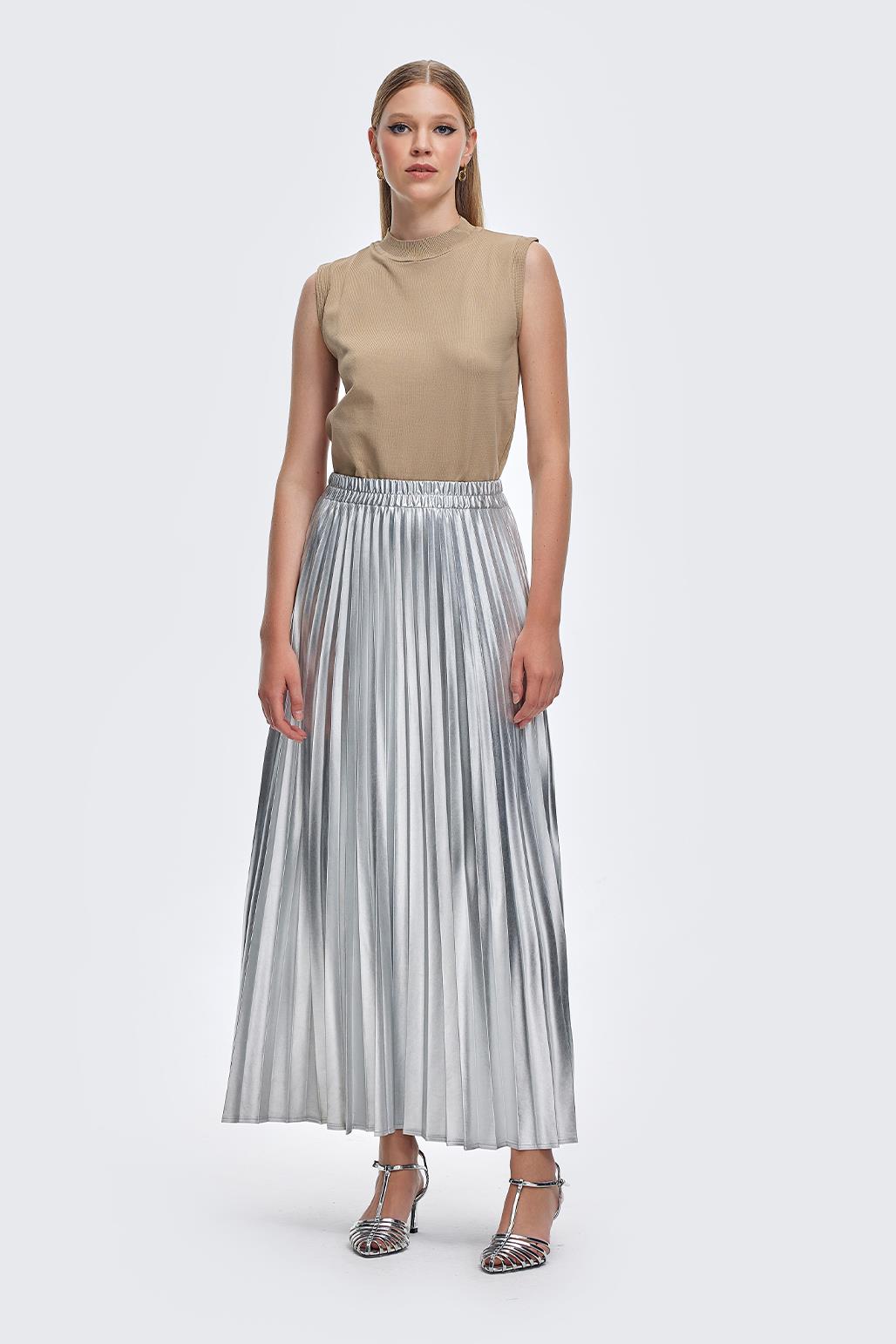 Galaxy Pleated Skirt Silver