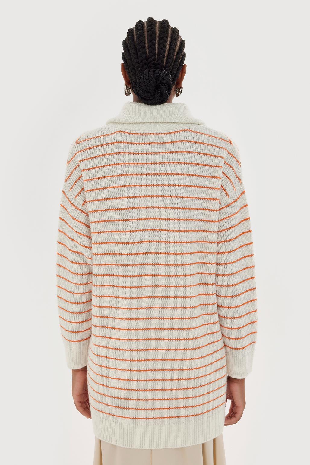 Wide Collar Lurex Knit Sweater Orange