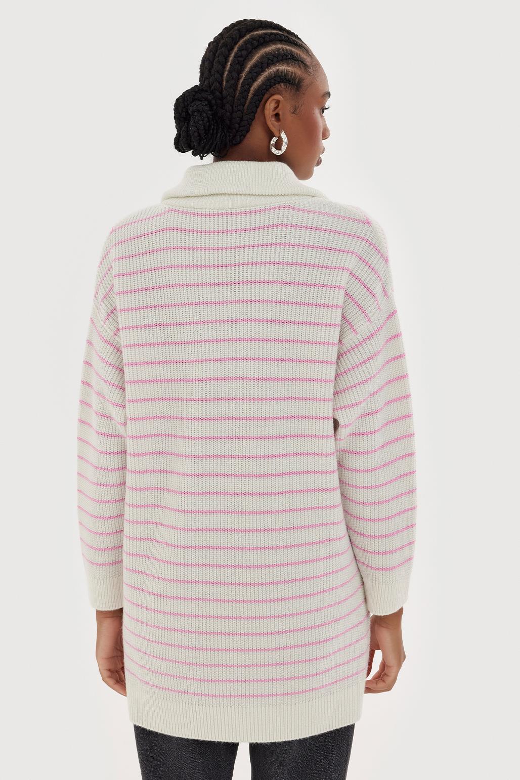 Wide Collar Lurex Knit Sweater Pink