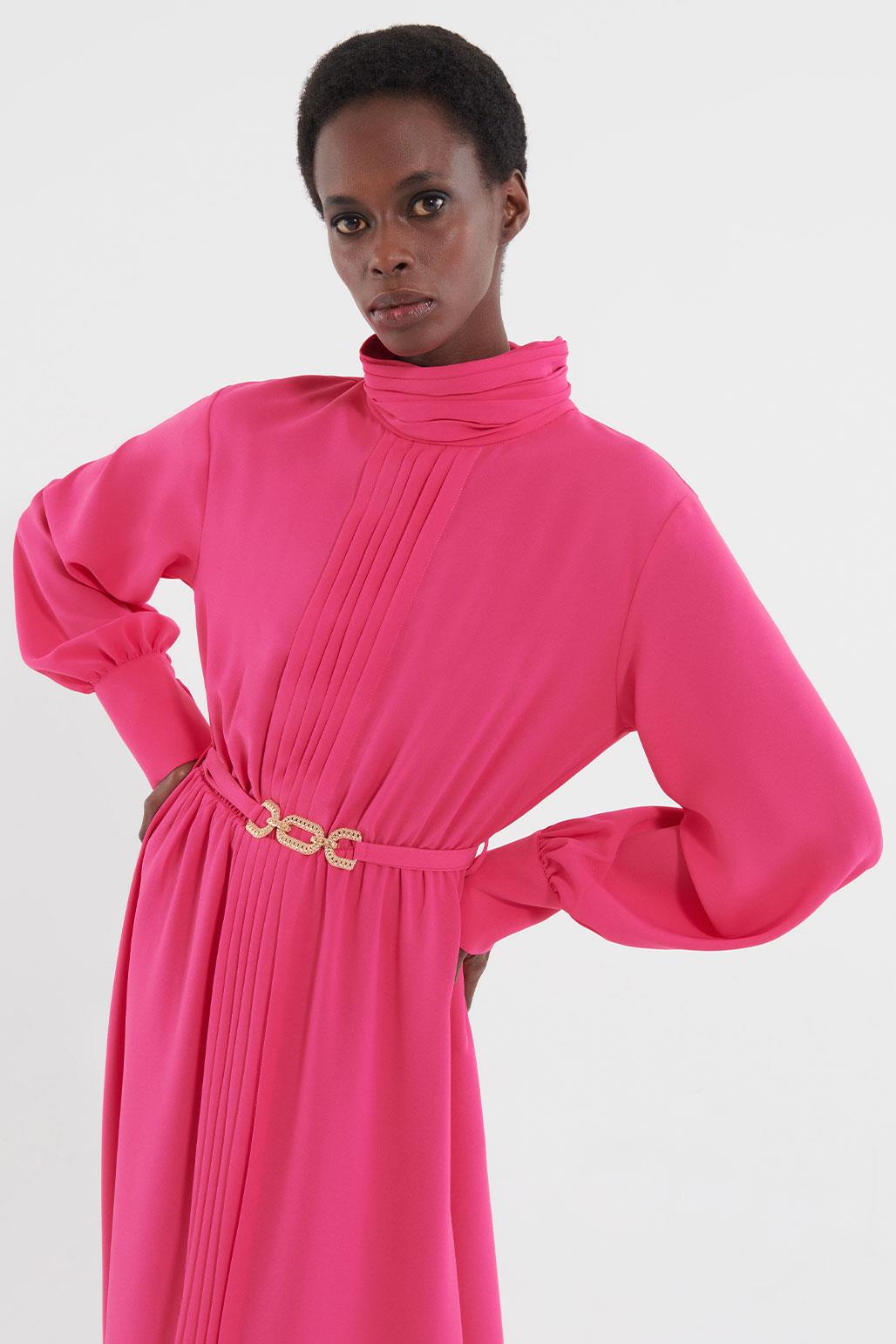 Golden Belt Crepe Dress Pink