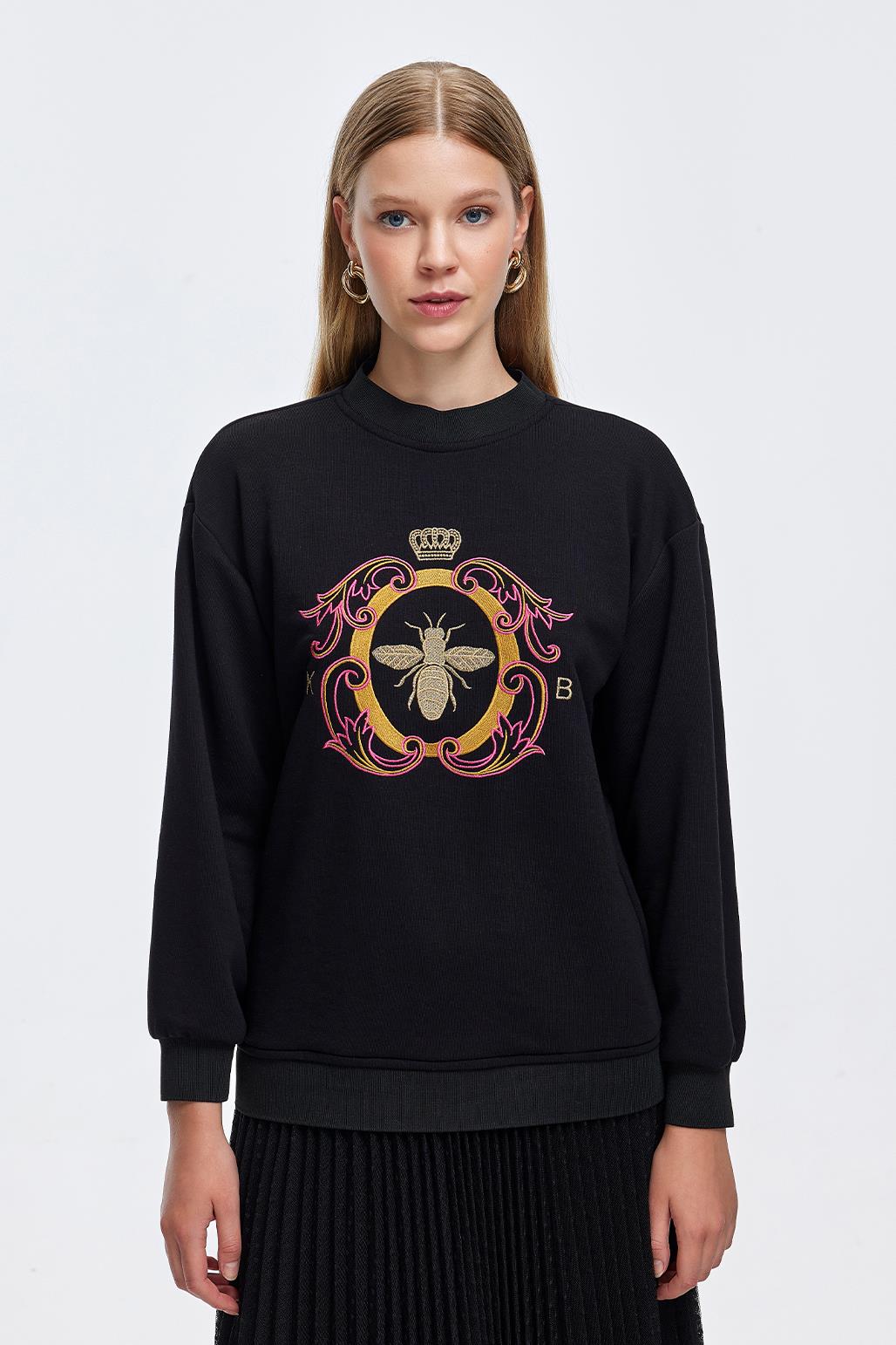 Gold Embroidered Hooded Sweatshirt Black