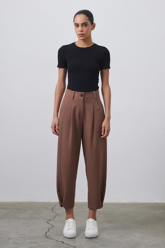 High Waist Carrot Fit Trousers Sand