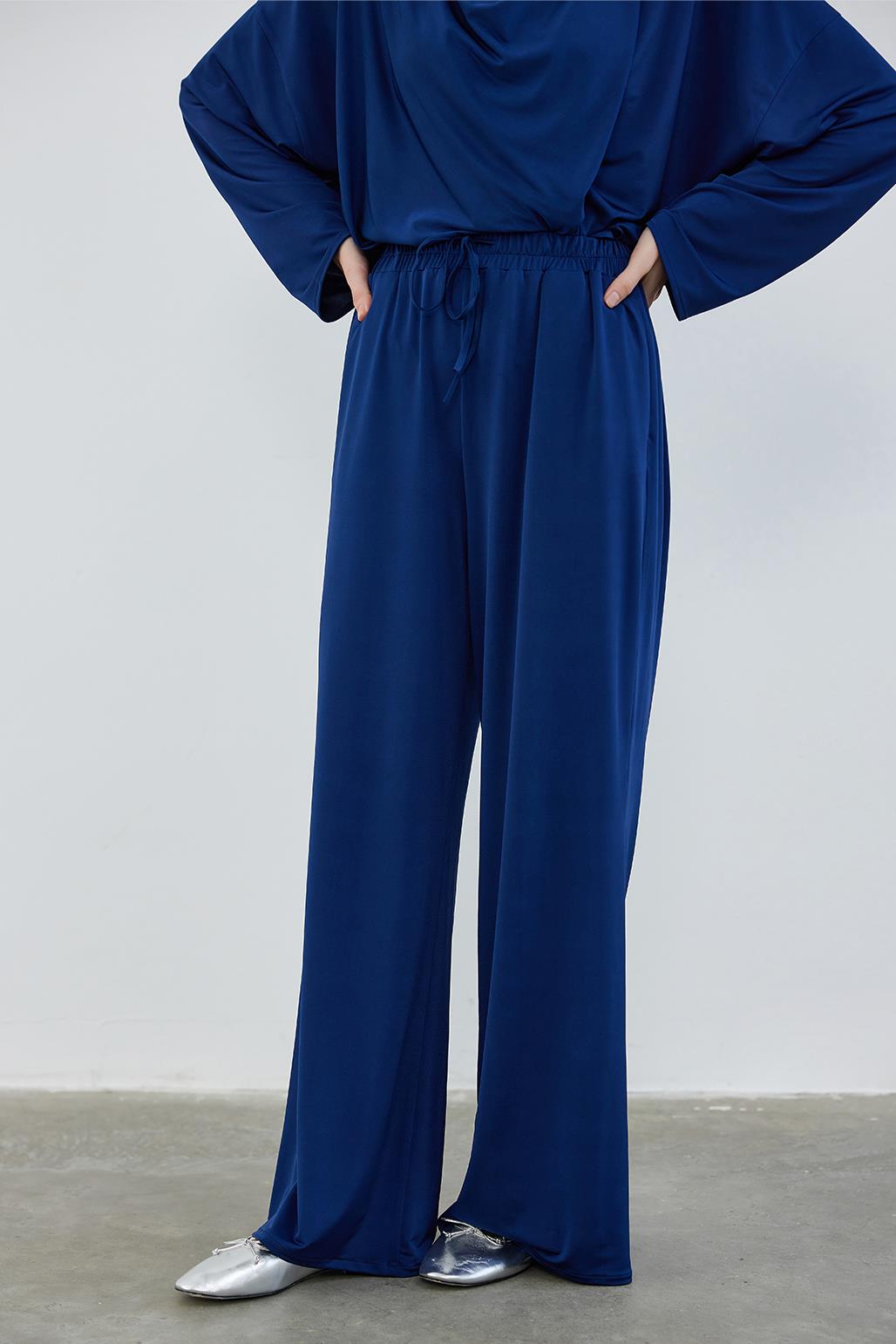 Silk Knitted Extra Loose Trousers Navy Blue