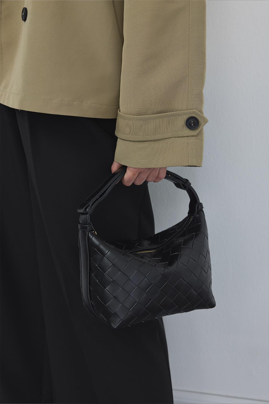 Iris Mini Leather Bag Black