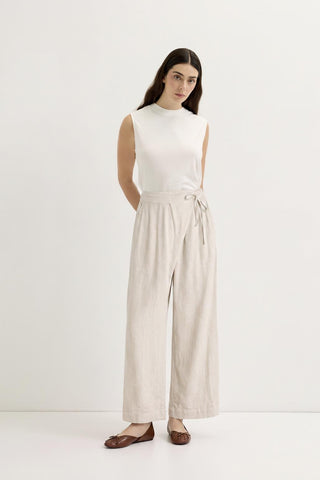 Linen Trousers with Flap Pockets and Tie Detail Natural