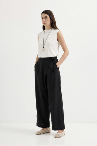 Linen Trousers with Flap Pockets and Tie Detail Black