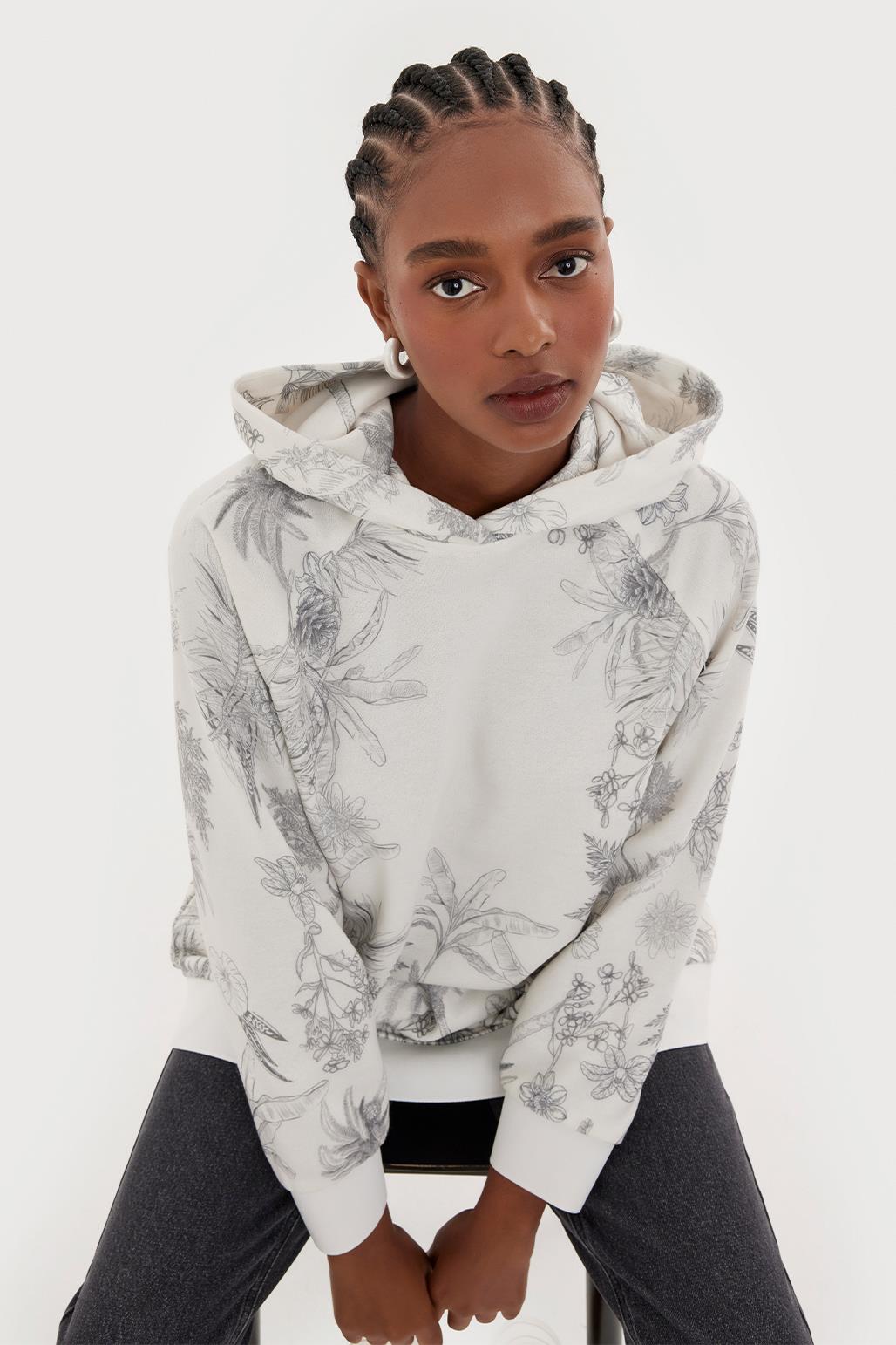 Hooded and Patterned Sweatshirt Gray